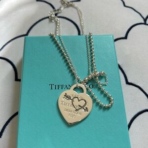 Tiffany&Co return to Tiffany heart pendent